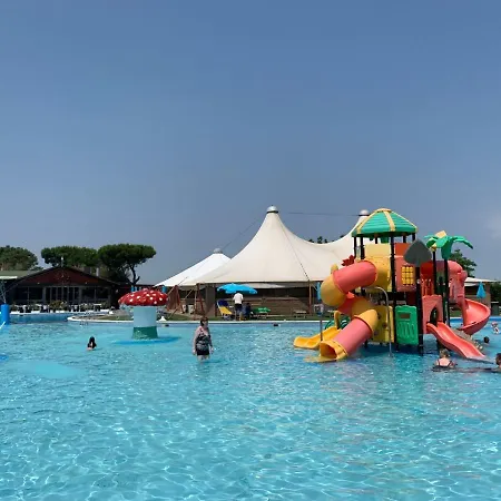 Locazione Turistica Mare Pineta-3 Holiday home *