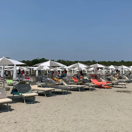 Locazione Turistica Mare Pineta-3