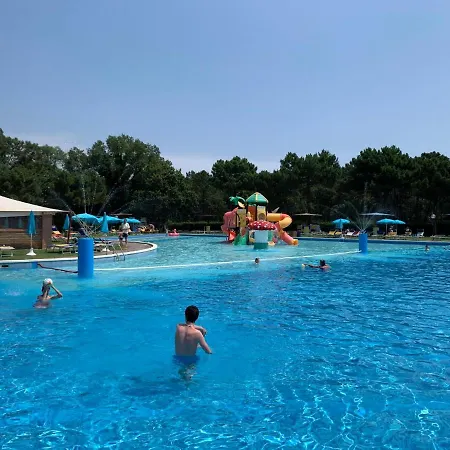 Holiday home Locazione Turistica Mare Pineta-3 Casal Borsetti